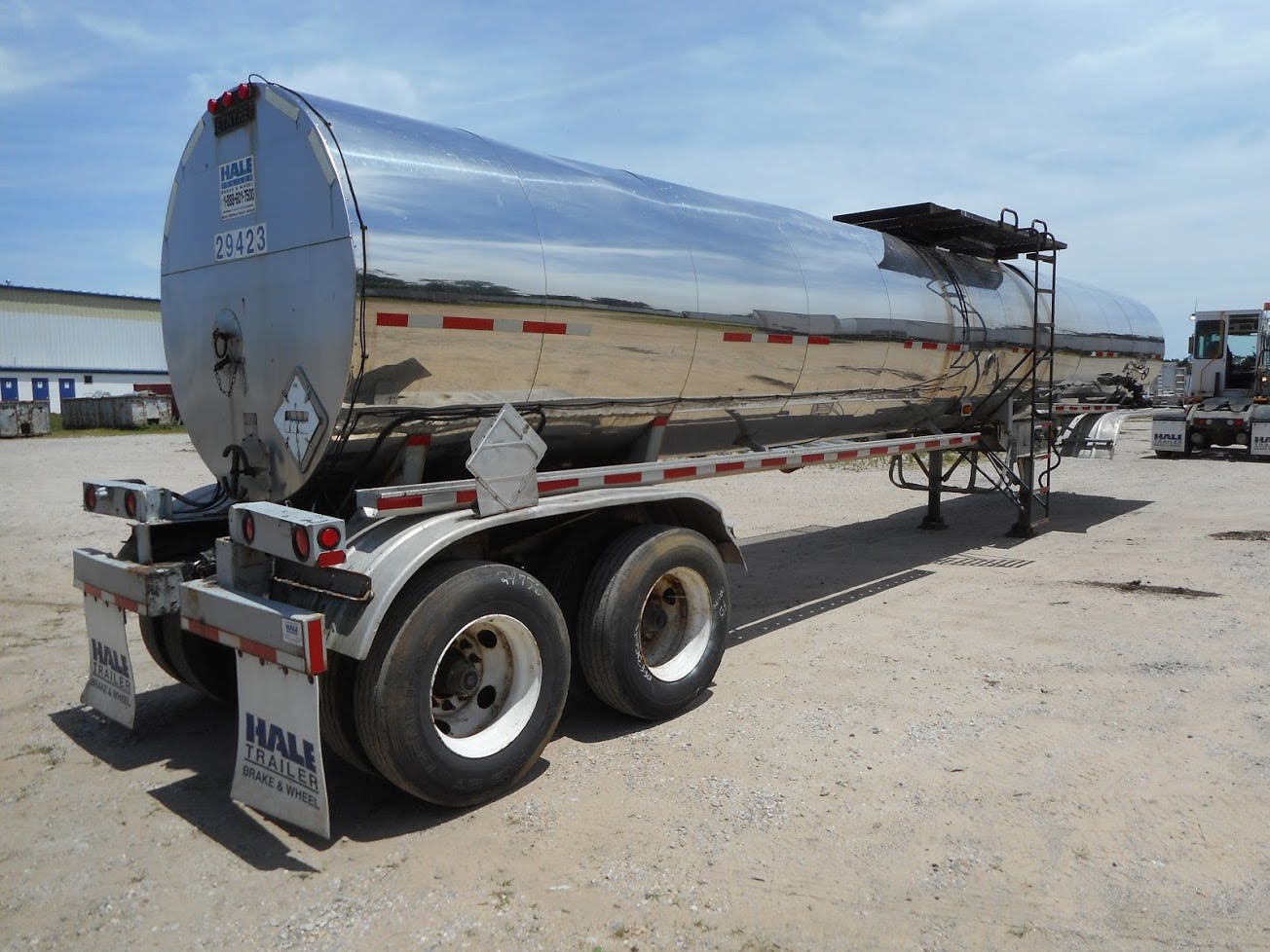 Asphalt Tanker Trailers For Sale