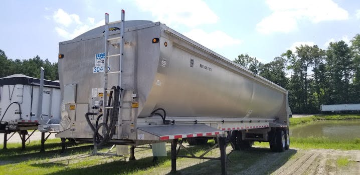 Conveyor Belt Trailer 033000 2022TRAILKNG Hale Trailer Conveyor Belt Trailer 033000 2022TRAILKNG Hale Trailer